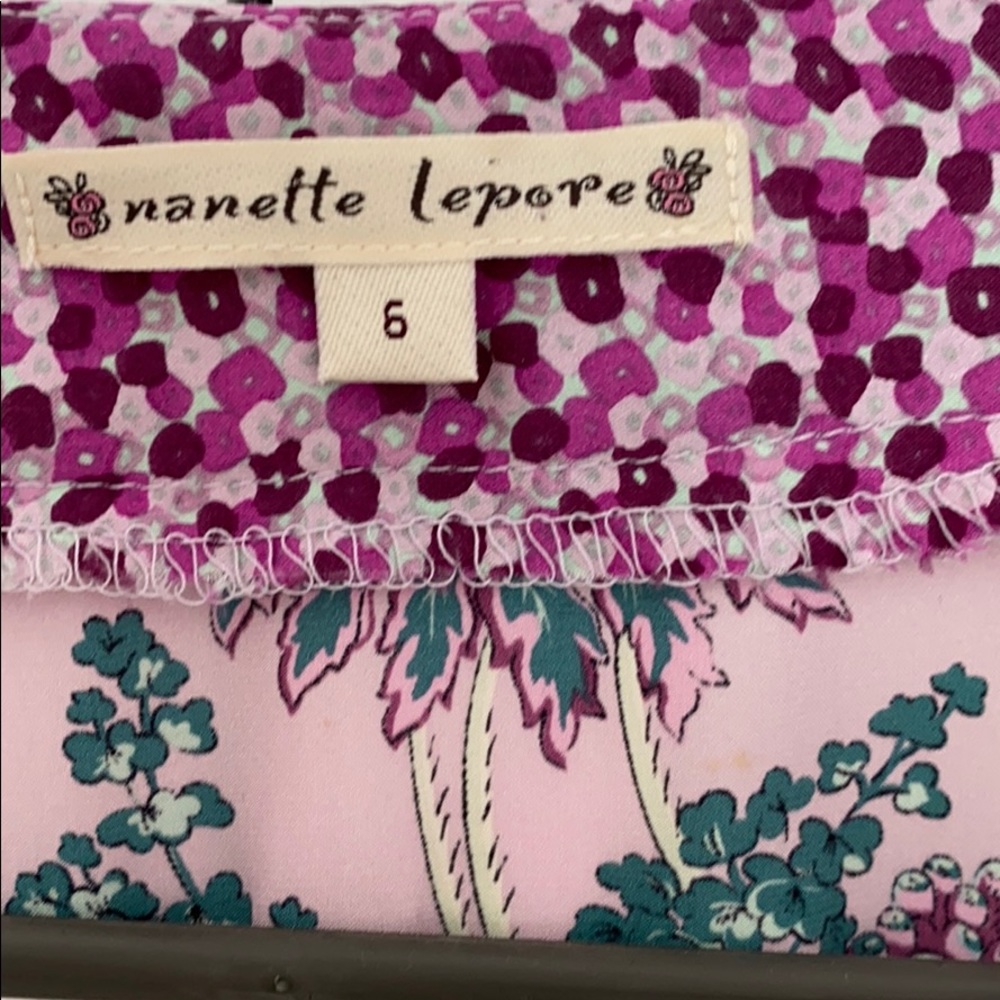 Elegant Nanette Lepore 100% silk kimono blouse